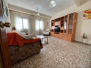 Lloguer Casa a Villaluenga de la Sagra. Vivienda en primera planta y planta baja local Lloguer Casa a Villaluenga de la Sagra. Vivienda en primera planta y planta baja local