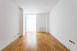 Lloguer Pis a La Catedral. Preciosa vivienda en alquiler en zona centro y con garaje opcion Lloguer Pis a La Catedral. Preciosa vivienda en alquiler en zona centro y con garaje opcion