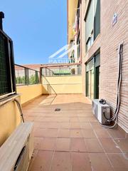 Pis Madrid. Bajo con patio en valmojado Pis Madrid. Bajo con patio en valmojado