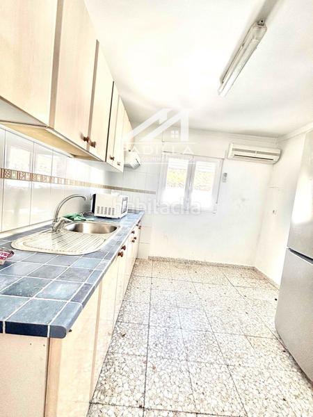 Foto a6cb8b8e-391d-4b53-8881-6a4ff7bd5379. Casa in Camarena Foto a6cb8b8e-391d-4b53-8881-6a4ff7bd5379. Casa in Camarena