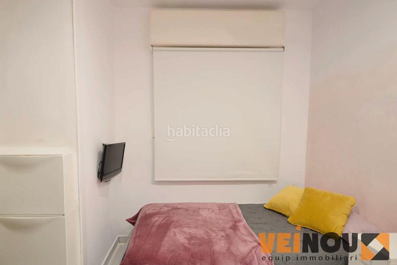 Foto ffa89c5c-f2a0-49ec-ac5c-d4e9d3b81fa2. Pis amb calefacció a Hostafrancs Barcelona Foto ffa89c5c-f2a0-49ec-ac5c-d4e9d3b81fa2. Pis amb calefacció a Hostafrancs Barcelona