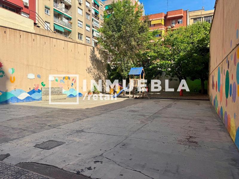 Foto f77ec329-2604-48fa-ac6f-0c310e74b939. Alquiler local comercial en casp 124 en Fort Pienc Barcelona Foto f77ec329-2604-48fa-ac6f-0c310e74b939. Alquiler local comercial en casp 124 en Fort Pienc Barcelona