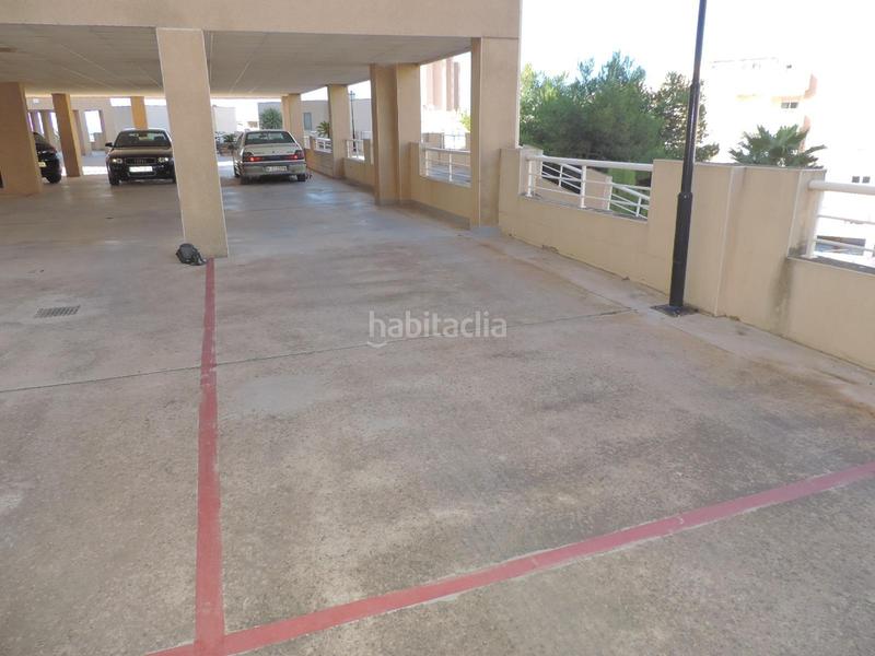 Foto 615f55c5-2b20-4b18-8bc4-5cede9b3500b. Aparcament cotxe a Calas Santiago Bernabeu Santa Pola Foto 615f55c5-2b20-4b18-8bc4-5cede9b3500b. Aparcament cotxe a Calas Santiago Bernabeu Santa Pola