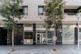 Local commercial Avenida sant antoni maria claret Local commercial Avenida sant antoni maria claret