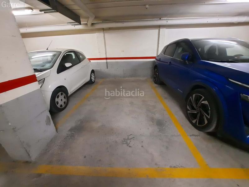 Foto 84e36045-31f8-4a9d-a66a-b52fb4ddf01d. Parking coche en Estació de França Mollet del Vallès Foto 84e36045-31f8-4a9d-a66a-b52fb4ddf01d. Parking coche en Estació de França Mollet del Vallès
