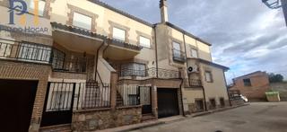 Casa a schiera in Navalcán Casa a schiera in Navalcán