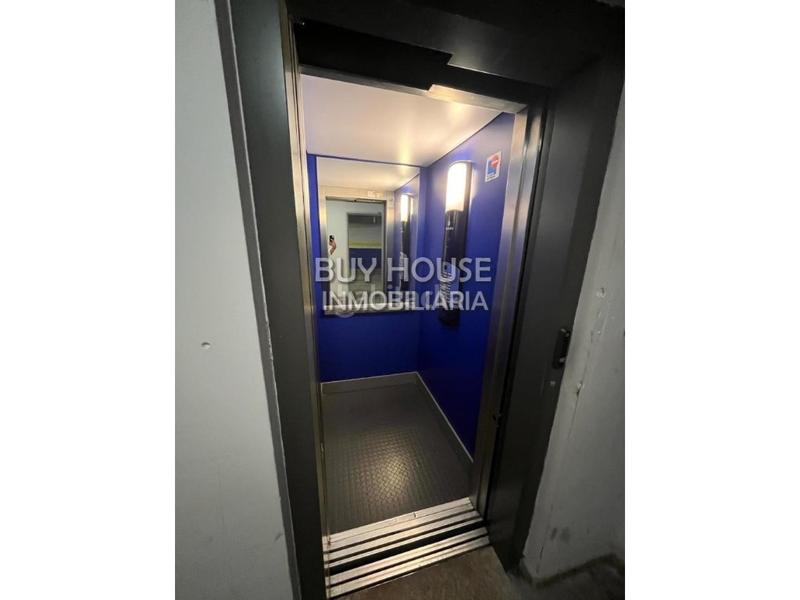 Foto 06020b9a-8e49-4185-b53a-89b8dbb1b524. Pis amb aparcament a El Nido-Fuentes Parla Foto 06020b9a-8e49-4185-b53a-89b8dbb1b524. Pis amb aparcament a El Nido-Fuentes Parla