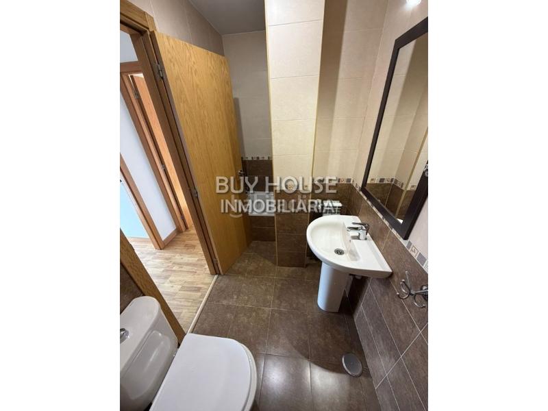 Foto 324dc718-55d3-49d9-98b5-dbb29d18ed5e. Pis amb aparcament a El Nido-Fuentes Parla Foto 324dc718-55d3-49d9-98b5-dbb29d18ed5e. Pis amb aparcament a El Nido-Fuentes Parla