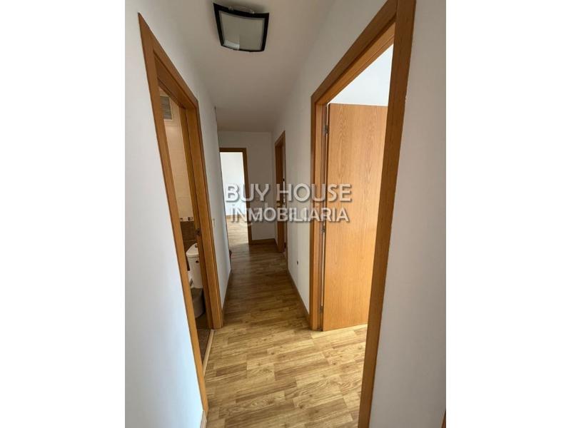 Foto d3d1c6c2-2cfc-42c8-a6fc-06a9343822e9. Pis amb aparcament a El Nido-Fuentes Parla Foto d3d1c6c2-2cfc-42c8-a6fc-06a9343822e9. Pis amb aparcament a El Nido-Fuentes Parla