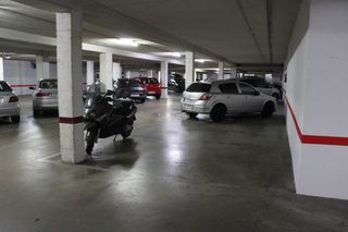 Aparcament cotxe en Sur. Venta de plaza de garaje doble, 2 vehiculos y moto Aparcament cotxe en Sur. Venta de plaza de garaje doble, 2 vehiculos y moto