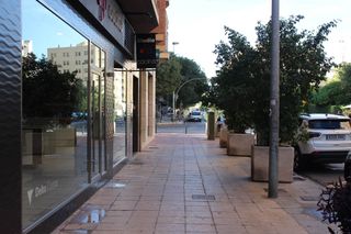 Geschäftsraum in Este. Venta de local comercial en av. casalduch de castellon Geschäftsraum in Este. Venta de local comercial en av. casalduch de castellon