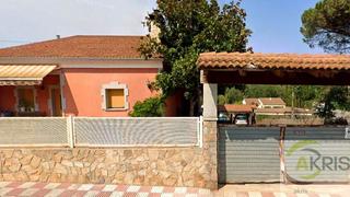 Haus in Caldes de Malavella. Casachalet  ocupada  en caldes de malavella  girona Haus in Caldes de Malavella. Casachalet  ocupada  en caldes de malavella  girona