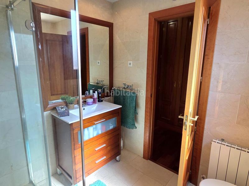 Foto 38164adc-3442-4942-b3d6-3bf06e473683. Casa pareada chalet en urbanización itálica en Olías del Rey Foto 38164adc-3442-4942-b3d6-3bf06e473683. Casa pareada chalet en urbanización itálica en Olías del Rey