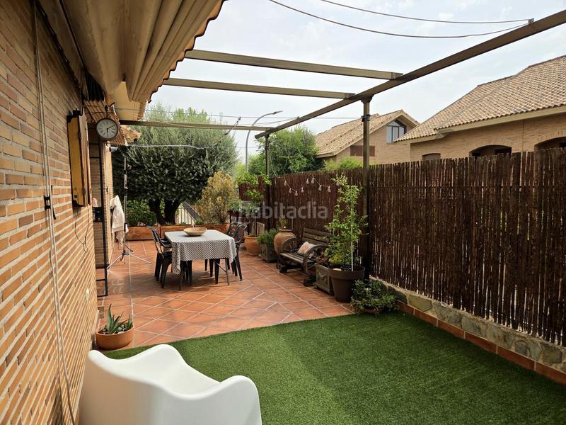 Foto 8910ab63-c777-4f88-917b-cc797807bc20. Casa pareada chalet en urbanización itálica en Olías del Rey Foto 8910ab63-c777-4f88-917b-cc797807bc20. Casa pareada chalet en urbanización itálica en Olías del Rey