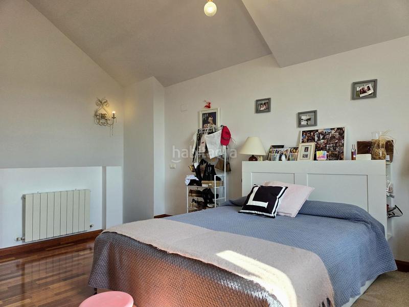 Foto da82f838-9d31-4dd5-9486-eb82d2b2700e. Casa pareada chalet en urbanización itálica en Olías del Rey Foto da82f838-9d31-4dd5-9486-eb82d2b2700e. Casa pareada chalet en urbanización itálica en Olías del Rey