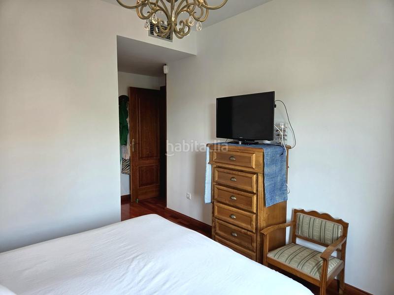 Foto e82d0da1-8d48-413e-bd37-29e89837b759. Casa pareada chalet en urbanización itálica en Olías del Rey Foto e82d0da1-8d48-413e-bd37-29e89837b759. Casa pareada chalet en urbanización itálica en Olías del Rey