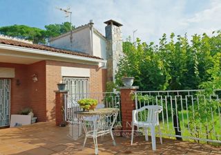 Casa en Carrer montsoriu, 89. Oportunidad!por debajo de precio Casa en Carrer montsoriu, 89. Oportunidad!por debajo de precio
