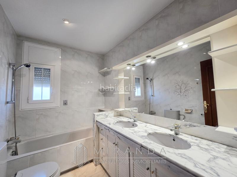 Foto bb82603c-0a0f-41d2-a09e-82070d79ed12. Haus mit kamin heizung parking in Centre Garriga (La) Foto bb82603c-0a0f-41d2-a09e-82070d79ed12. Haus mit kamin heizung parking in Centre Garriga (La)