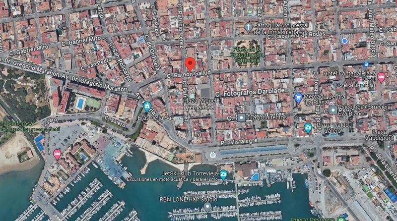 Foto 0ea713e5-7845-4cd6-816c-c21d4db4eed1. Edificio in Centro - Muelle Pesquero Torrevieja Foto 0ea713e5-7845-4cd6-816c-c21d4db4eed1. Edificio in Centro - Muelle Pesquero Torrevieja
