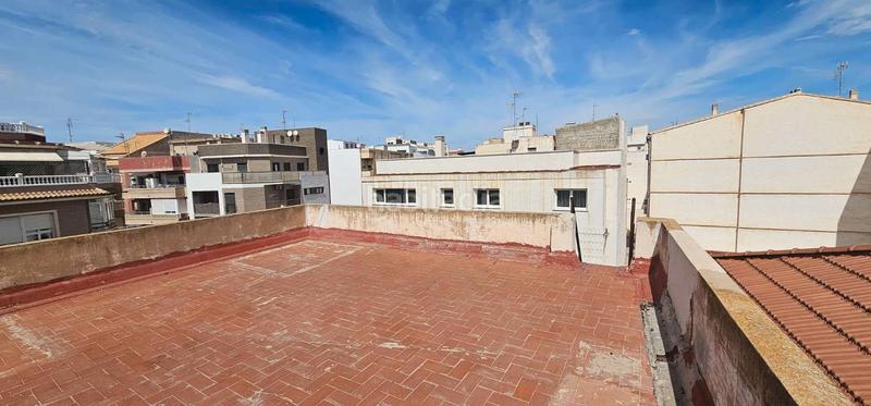 Foto e9d7a2ae-b908-4124-b40e-709c917ca673. Edificio in Centro - Muelle Pesquero Torrevieja Foto e9d7a2ae-b908-4124-b40e-709c917ca673. Edificio in Centro - Muelle Pesquero Torrevieja
