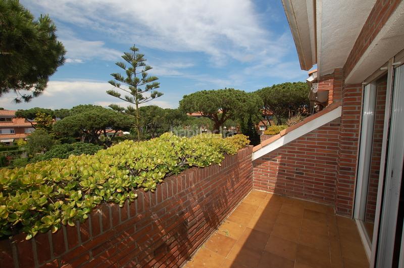 Foto 52ac7dfe-7e6e-4bce-b185-a0facfd47203. Casa adosada excelente ubicación al lado de la playa en Gavà Foto 52ac7dfe-7e6e-4bce-b185-a0facfd47203. Casa adosada excelente ubicación al lado de la playa en Gavà