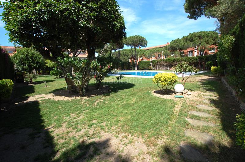 Foto a778d954-54ef-4f09-a213-fd2971e3d688. Casa adosada excelente ubicación al lado de la playa en Gavà Foto a778d954-54ef-4f09-a213-fd2971e3d688. Casa adosada excelente ubicación al lado de la playa en Gavà