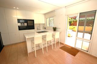 Affitto Casa a schiera in Passeig Maragall. Bonita casa en centro del pueblo Affitto Casa a schiera in Passeig Maragall. Bonita casa en centro del pueblo