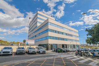 Lloguer Oficina a Carrer de la constitució 2. Oficina en edificio nuevo para implantación inmediata. propiedad Lloguer Oficina a Carrer de la constitució 2. Oficina en edificio nuevo para implantación inmediata. propiedad