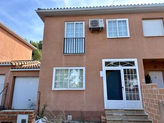 Semi detached house Calle conchuela Semi detached house Calle conchuela