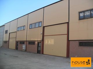 Nau industrial Calle murillo. House consulting tramita venta de nave industrial en huecas. Nau industrial Calle murillo. House consulting tramita venta de nave industrial en huecas.