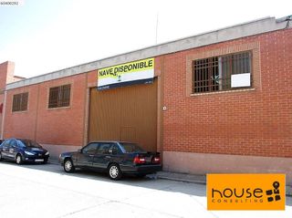 Nau industrial San luis. House consulting tramita venta de nave indutrial en talavera de Nau industrial San luis. House consulting tramita venta de nave indutrial en talavera de