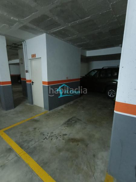 Foto c5380325-f738-4ca0-a169-eb207aed21cb. Parking voiture dans Marianao Sant Boi de Llobregat Foto c5380325-f738-4ca0-a169-eb207aed21cb. Parking voiture dans Marianao Sant Boi de Llobregat