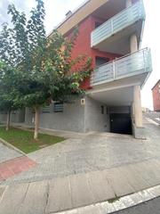 Miete Autoparkplatz in Carrer del puigsacalm 68. Lloguer pàrquing zona plaça joanot martorell, torelló. Miete Autoparkplatz in Carrer del puigsacalm 68. Lloguer pàrquing zona plaça joanot martorell, torelló.