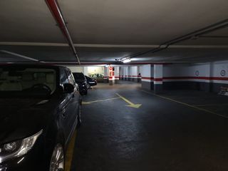 Parking coche Calle cirilo amoros. Venta plaza garaje Parking coche Calle cirilo amoros. Venta plaza garaje