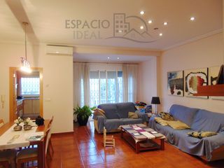 Casa a schiera in Quart de les Valls. Disfrutarás de la tranquilidad!! Casa a schiera in Quart de les Valls. Disfrutarás de la tranquilidad!!