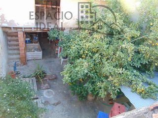 Casa adossada Calle parres de (les). Casa de pueblo para reformar Casa adossada Calle parres de (les). Casa de pueblo para reformar