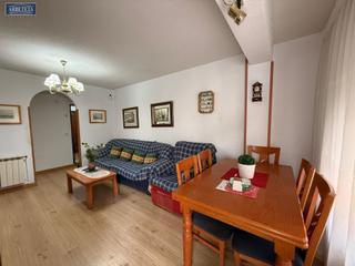 Appartement à Cortes-Huertas. Inmobiliaria arbeteta vende piso bajo de 3 dormitorios en zona a Appartement à Cortes-Huertas. Inmobiliaria arbeteta vende piso bajo de 3 dormitorios en zona a