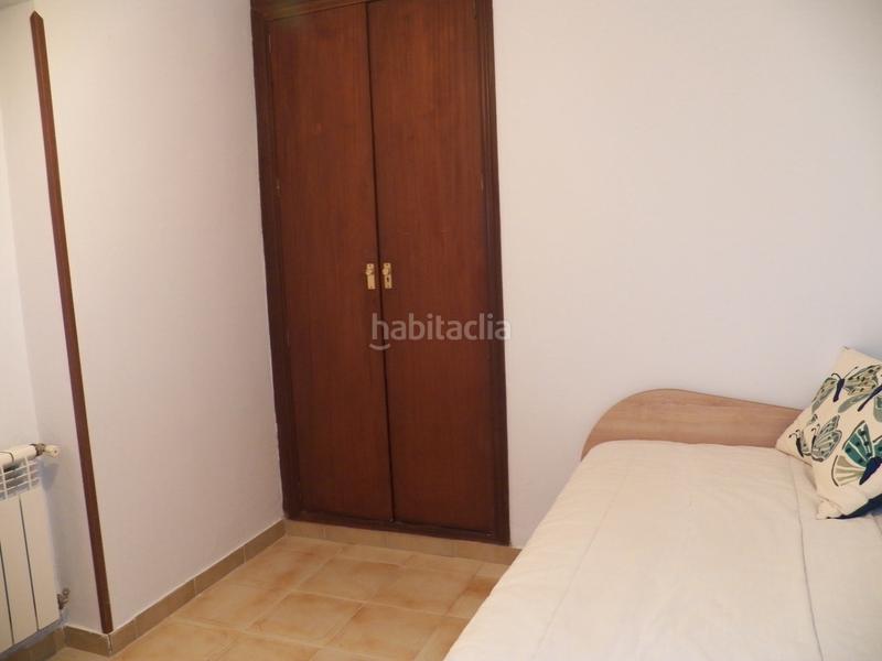 Foto d08668d6-378c-4070-a2eb-76aa0d47ca3d. Lloguer casa adossada amb xemeneia calefacció aparcament a Miraflores de la Sierra Foto d08668d6-378c-4070-a2eb-76aa0d47ca3d. Lloguer casa adossada amb xemeneia calefacció aparcament a Miraflores de la Sierra
