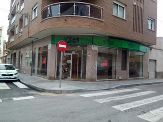 Locale commerciale in Calle cariño, 20. Amplio local oficina céntrico Locale commerciale in Calle cariño, 20. Amplio local oficina céntrico