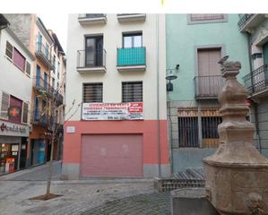 Business premise in Olot Business premise in Olot