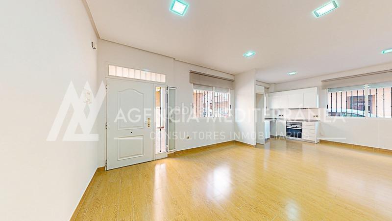 Foto 36c6c78b-96a3-4c4d-992e-e21068eef933. Planta baixa a Alcácer Foto 36c6c78b-96a3-4c4d-992e-e21068eef933. Planta baixa a Alcácer