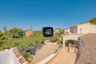 Chalet en Montañar-El Arenal. Finca cala exclusiva propiedad frente al mar en jávea con posib Chalet en Montañar-El Arenal. Finca cala exclusiva propiedad frente al mar en jávea con posib