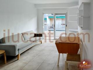 Pis a Santo Domingo. A un paso del centro y la estación de renfe san blas  reformado Pis a Santo Domingo. A un paso del centro y la estación de renfe san blas  reformado