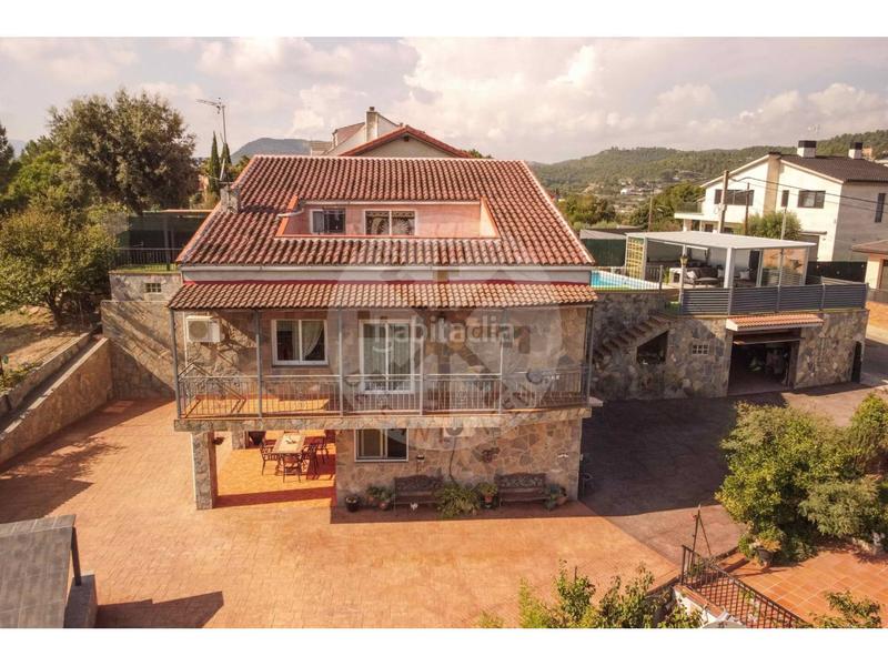 Foto 6118c509-4782-4f34-91ab-707fd76c123c. Casa amb calefacció aparcament piscina a Castellgalí Foto 6118c509-4782-4f34-91ab-707fd76c123c. Casa amb calefacció aparcament piscina a Castellgalí