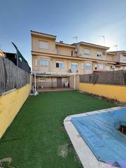 Location Chalet à Seseña Nuevo. Seseñachalet Location Chalet à Seseña Nuevo. Seseñachalet