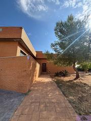 Chalet in Colmenar de Oreja. Colmenar de orejachalet Chalet in Colmenar de Oreja. Colmenar de orejachalet