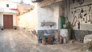 Maison  Calle real. Calera y chozas. casa con patio. Maison  Calle real. Calera y chozas. casa con patio.