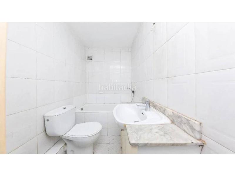 Foto eca4d1da-486c-4b0b-95f1-f120ba267050. Oficina  en venta en calle alexandre de torrelles en Barcelona Foto eca4d1da-486c-4b0b-95f1-f120ba267050. Oficina  en venta en calle alexandre de torrelles en Barcelona