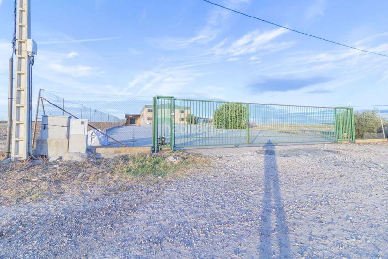 Foto d0bfa342-73f6-448b-90cc-a364879f96c5. Miete fabrikhalle in calle yunclillos 89 in Recas Foto d0bfa342-73f6-448b-90cc-a364879f96c5. Miete fabrikhalle in calle yunclillos 89 in Recas