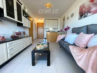 Appartement à Carrer d'amadeu vives 41. Apartamento con vista a la playa Appartement à Carrer d'amadeu vives 41. Apartamento con vista a la playa